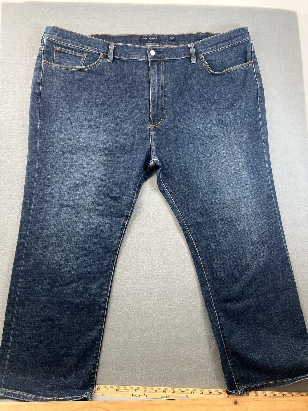 Lucky Brand Jeans Men's 181 Relaxed Jean Size 50/30 Blue